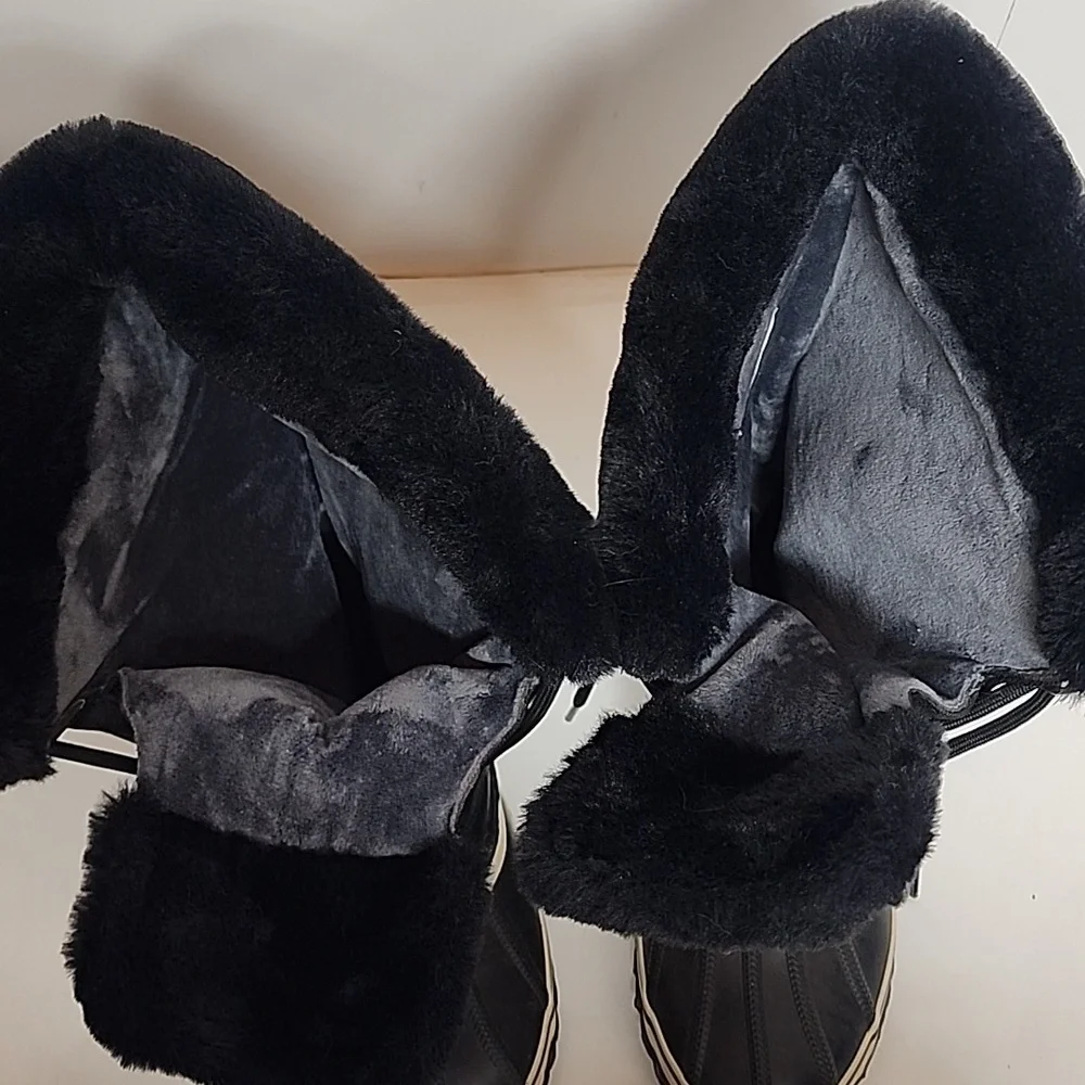 JBU Snowy Soft Faux Fur Sz 8M Women's Black Winter Boots